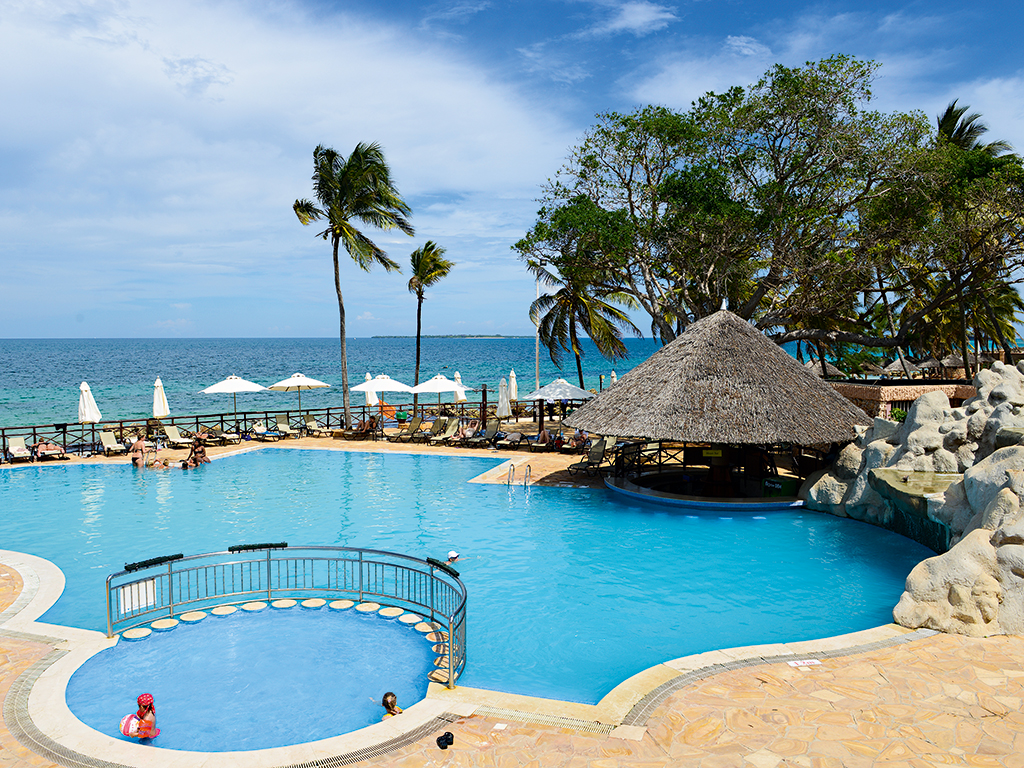 Watamu vs Malindi: Which Coastal Kenya Hub Fits Your Safari Style?