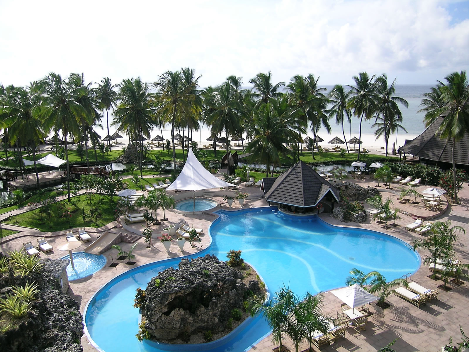 Diani Reef Beach Resort - Image 5