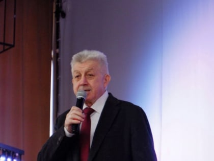 Женщин КГАСУ поздравили с наступающим Международным женским днём