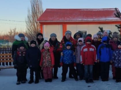 Работники Подгорновского СДК и библиотеки провели игровую программу для детей «Крещенские забавы»