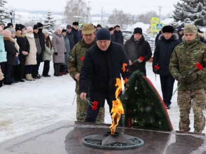 В Дрожжановском районе провели митинг и уроки мужества в преддверии Дня защитника Отечества