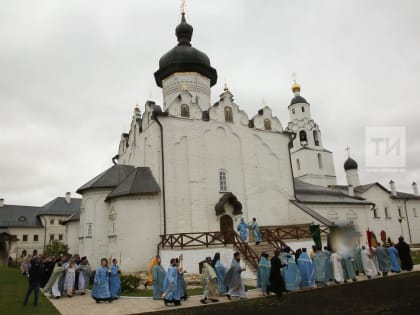 Владыка Феофан об открытии Успенского собора: «Мы вписали новую золотую страницу в историю России»