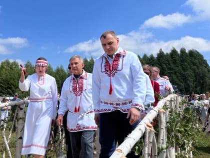 Рустам Минниханов и Юрий Зайцев торжественно открыли республиканский праздник «Семык-2023»
