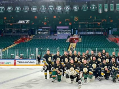 Судья Лениногорского городского суда Дмитрий Линевич принял участие в Кубке юриста по хоккею