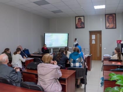 На Регентском отделении состоялся конкурс аннотаций на хоровые сочинения и студенческая конференция