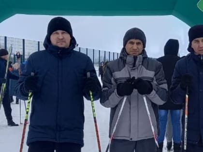 В лыжном забеге приняли активное участие и специалисты ветеринарного объединения