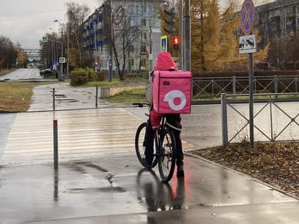 В Татарстане стали чаще искать курьеров