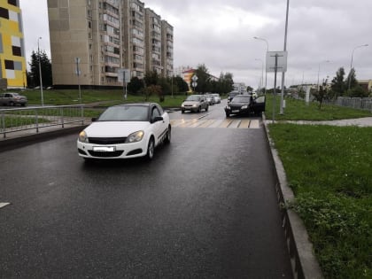 Молодой водитель на легковушке сбил подростка в поселке ГЭС Челнов