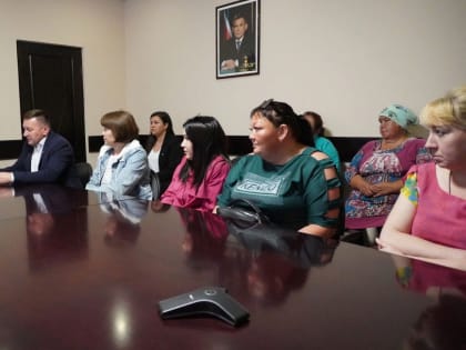 Глава района встретился с родственниками мобилизованных