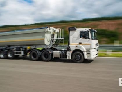 Сергей Сотников: «Для чего строить склады, если возить скоро будет не на чем?»