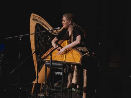 В Национальной библиотеке РТ пройдет концерт гусляра Ольги Глазовой