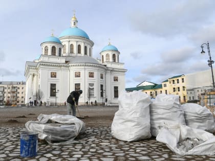 Шаймиеву доложили о работах по реставрации уцелевших фресок Богородицкого собора Казани