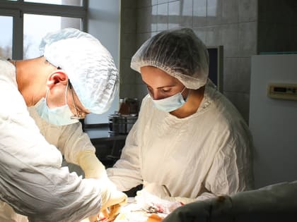 Хирурги ДРКБ удалили младенцу килограммовую опухоль