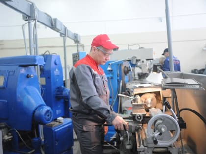 В Елабуге проходит третий день конкурса профессионального мастерства "Алабуга-skills"