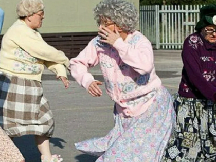 Уже завтра: Сбербанк предупредил всех пенсионеров, которые получают деньги на банковскую карту