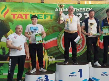 В Альметьевске прошел Открытый чемпионат по силовым видам спорта