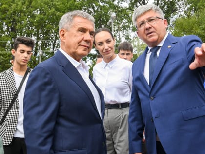 Вояж Минниханова в Зеленодольский район: какие подарки получили Осиново и Васильево