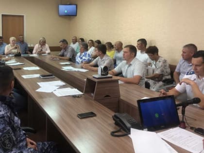 Провели расширенное заседание Антитеррористической комиссии района.