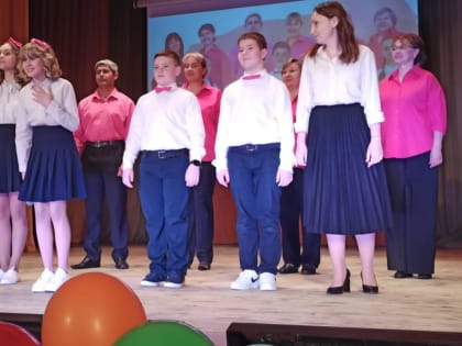 Нешуточная борьба развернулась на сцене районного Дома культуры.