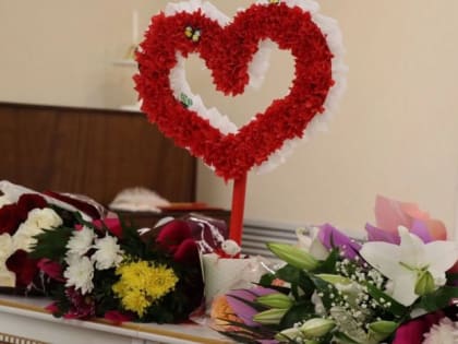 Необычная свадьба в Менделеевске