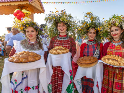 Шалаш влюбленных, костер и песни: кряшенский Питрау завершил череду праздников Татарстана