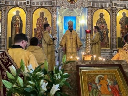 Архиерейское богослужение в Неделю 33-ю по Пятидесятнице в Кафедральном соборе Альметьевска