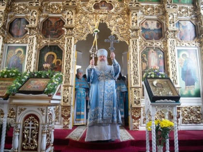 В начале нового учебного года митрополит Кирилл совершил Литургию в храме Казанской духовной семинарии