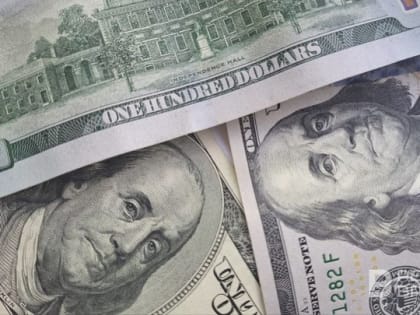 Курс доллара вырос до 90,11 рубля