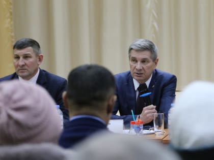 В Казкеевском сельском поселении прошел сход граждан с участием главы района Ленара Зарипова