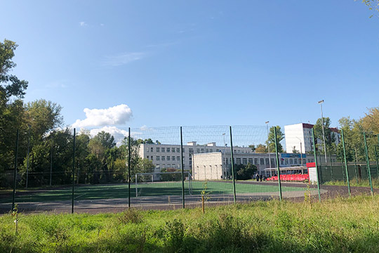 Гимназия no 90 ул комарова 12 фото