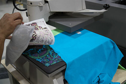 How to Sublimate a Shirt with a Heat Press - Beginner Guide