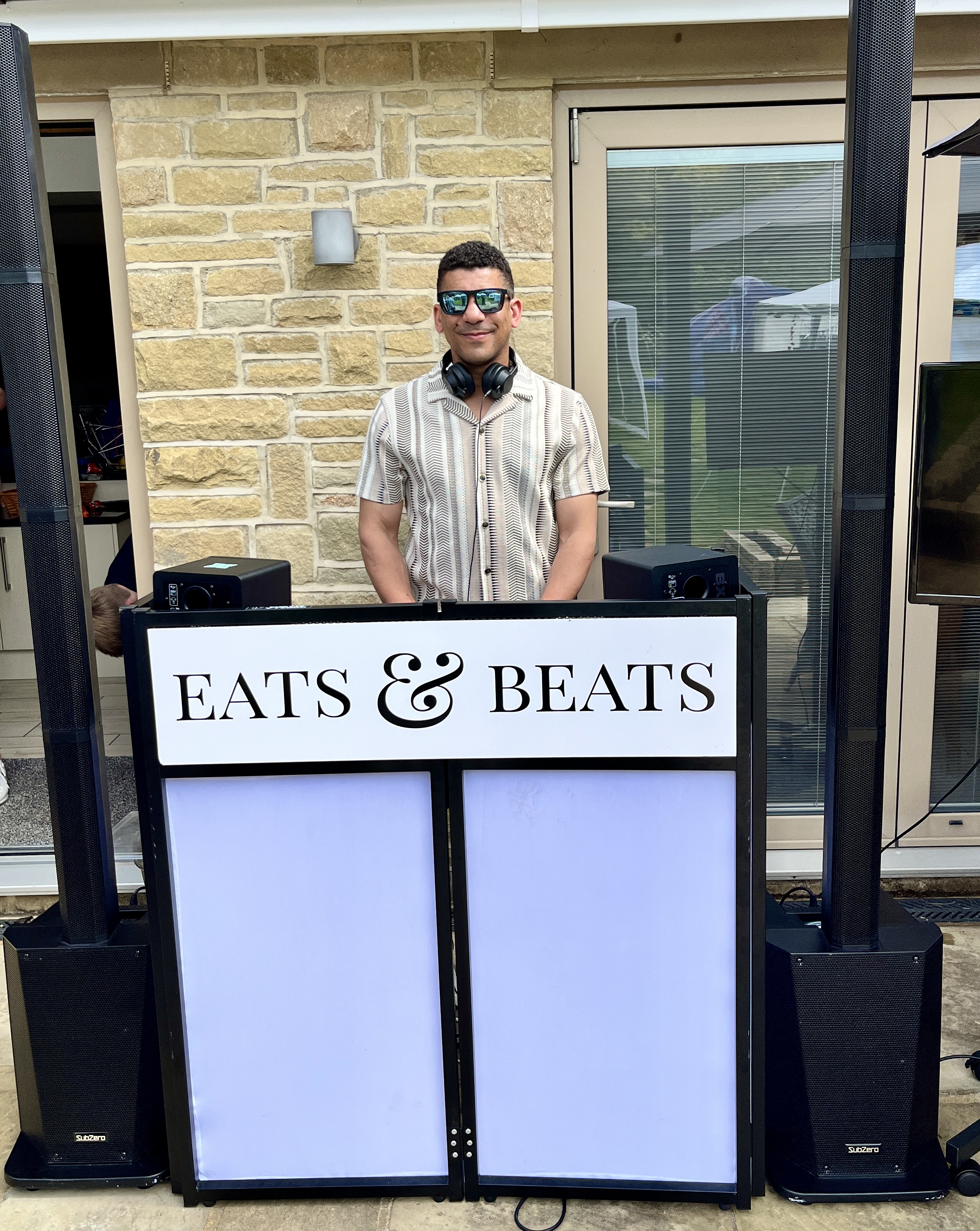 Outdoor garden party DJ