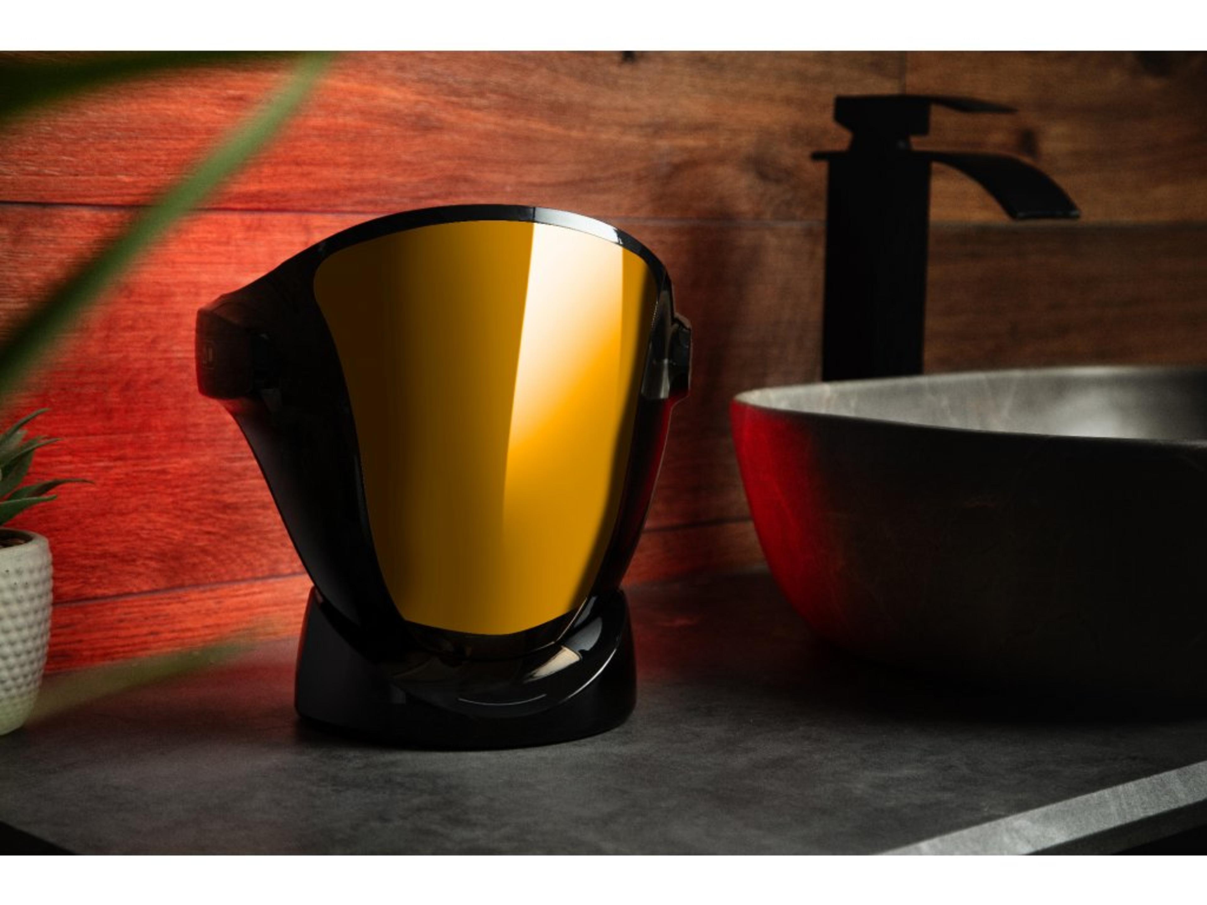 palsar7-led-face-and-neck-mask-with-charging-station-black-gold 1