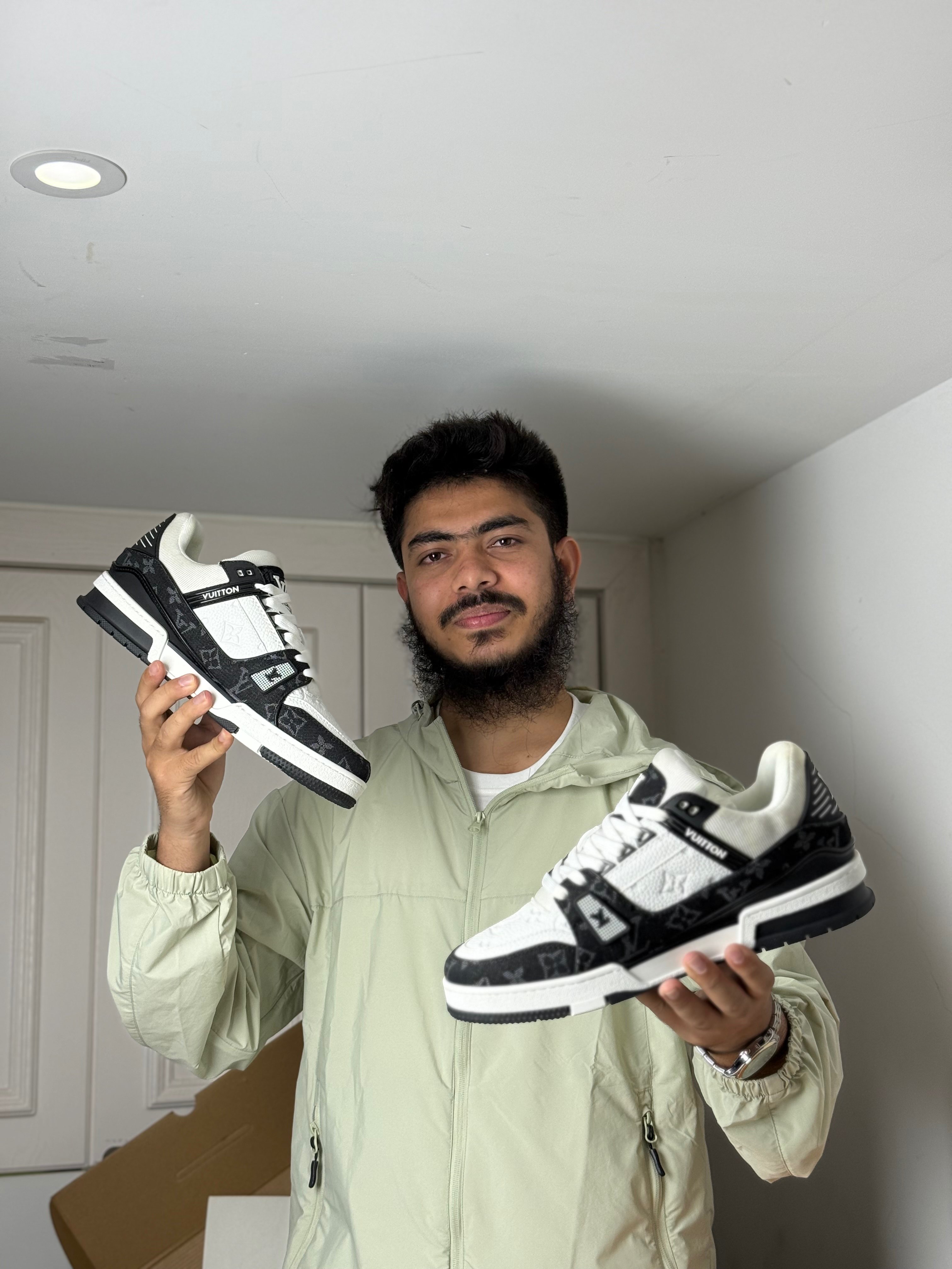Lv trainers