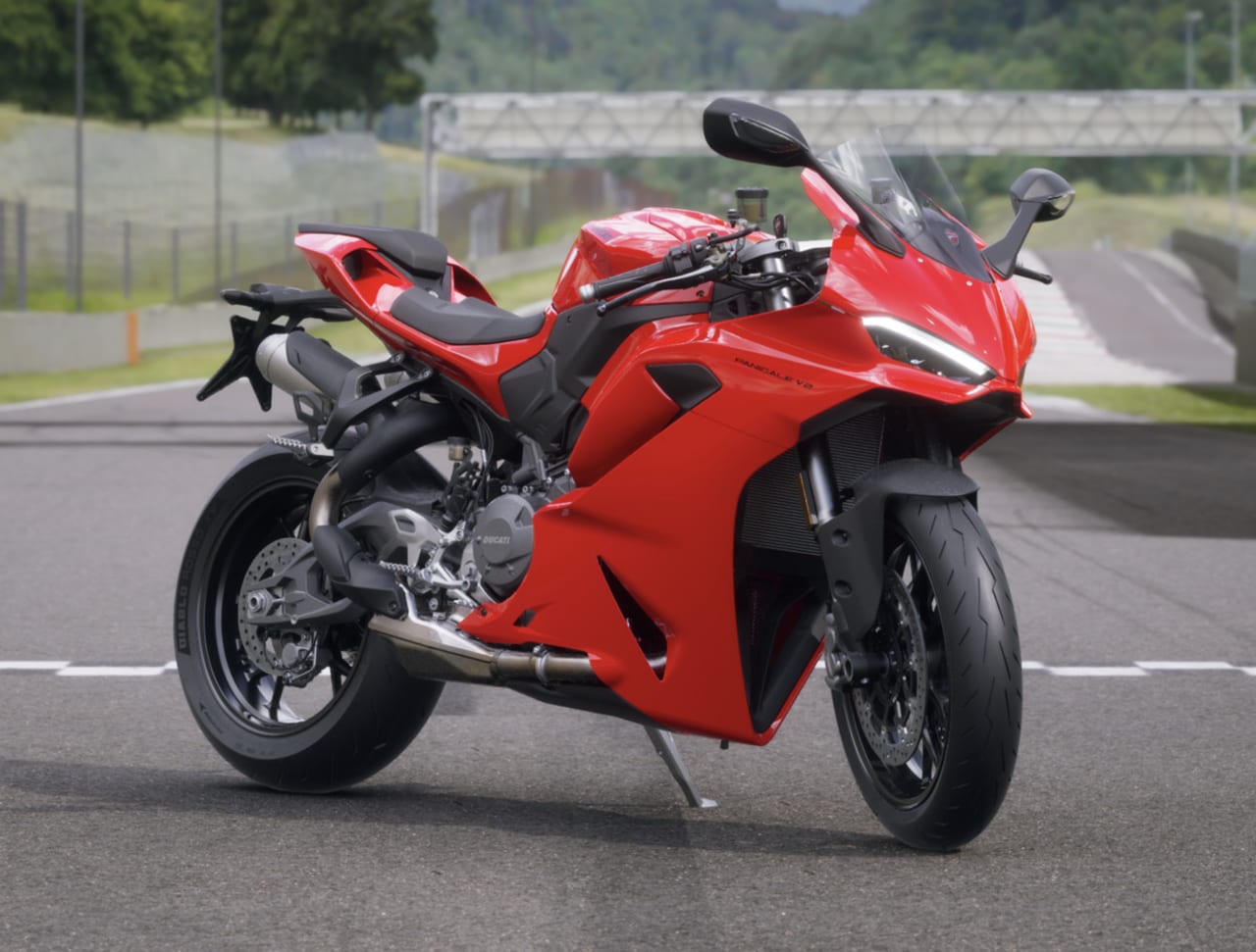 Ducati Panigale V2 galeriipilt 1