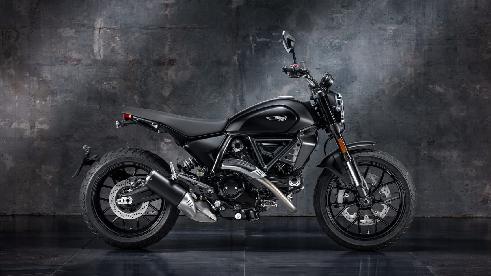 Ducati Scrambler Icon Dark galeriipilt 1