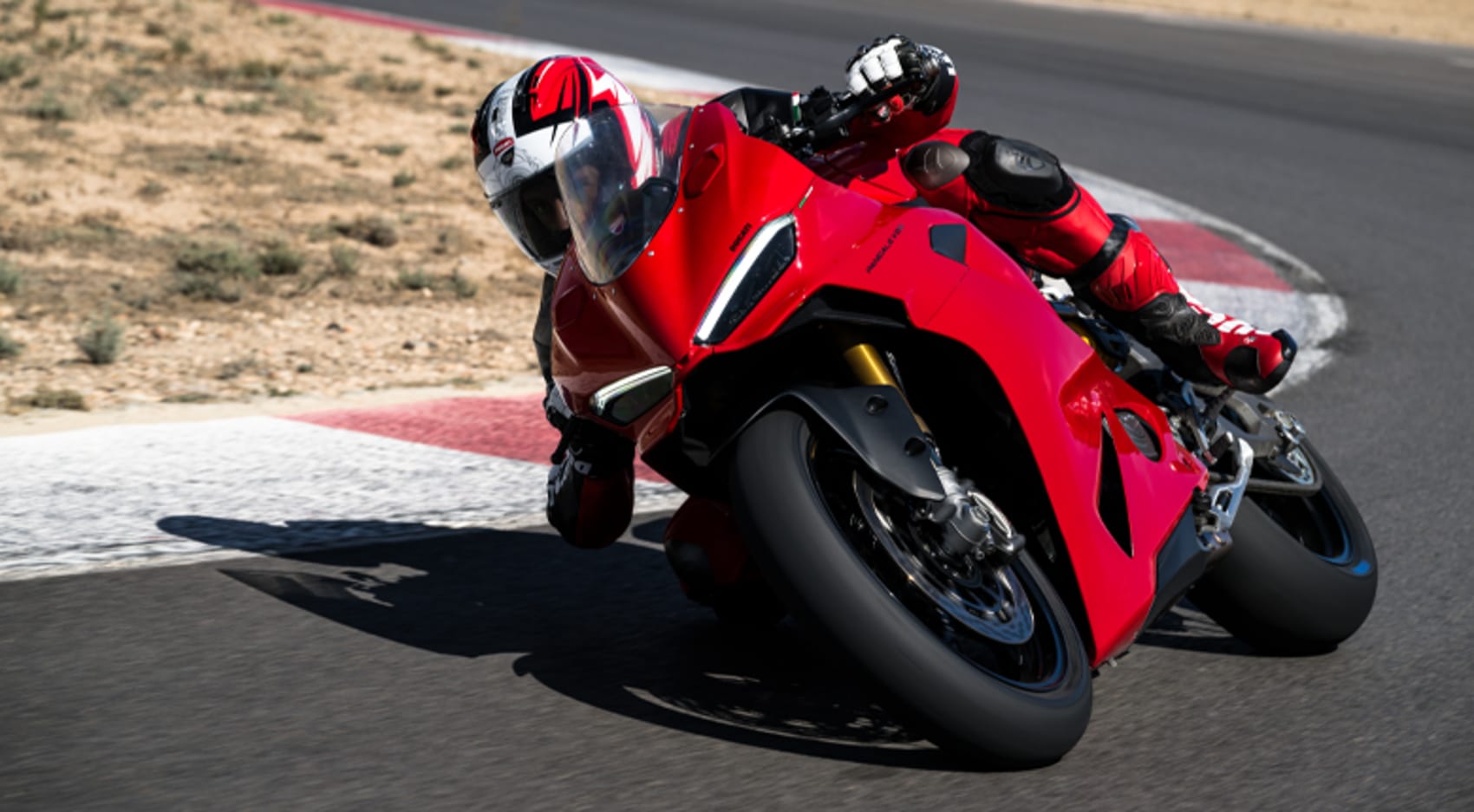 Ducati Panigale V2 S galeriipilt 1