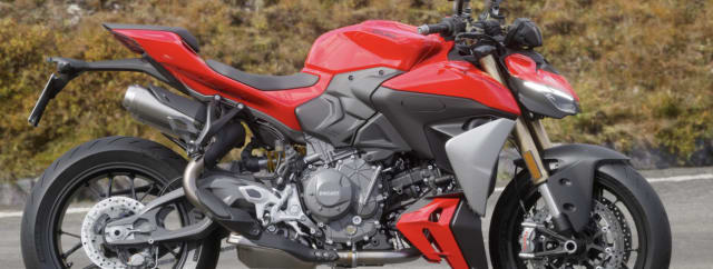 Ducati Streetfighter V2 galeriipilt 3