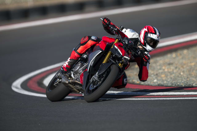 Ducati Streetfighter V2 S galeriipilt 4