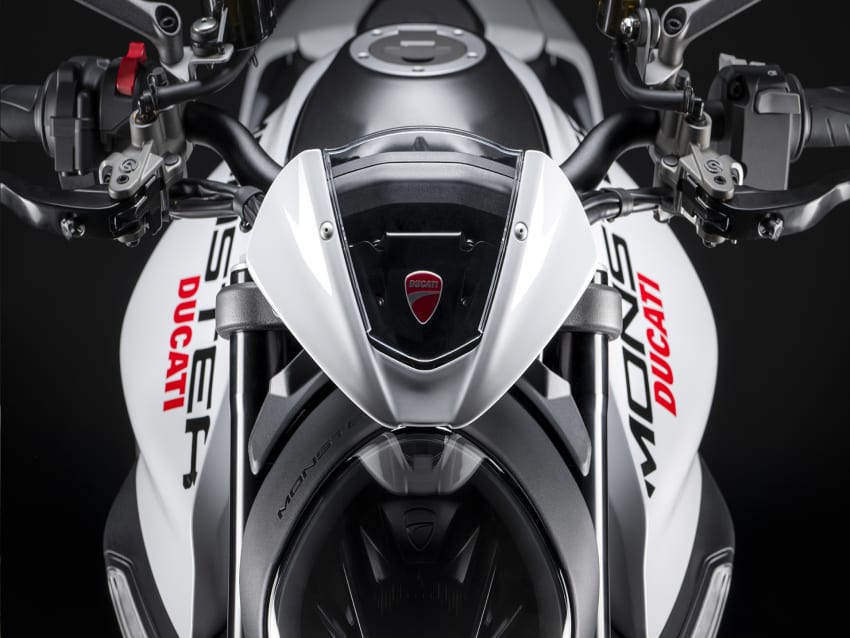 Ducati Monster galeriipilt 14