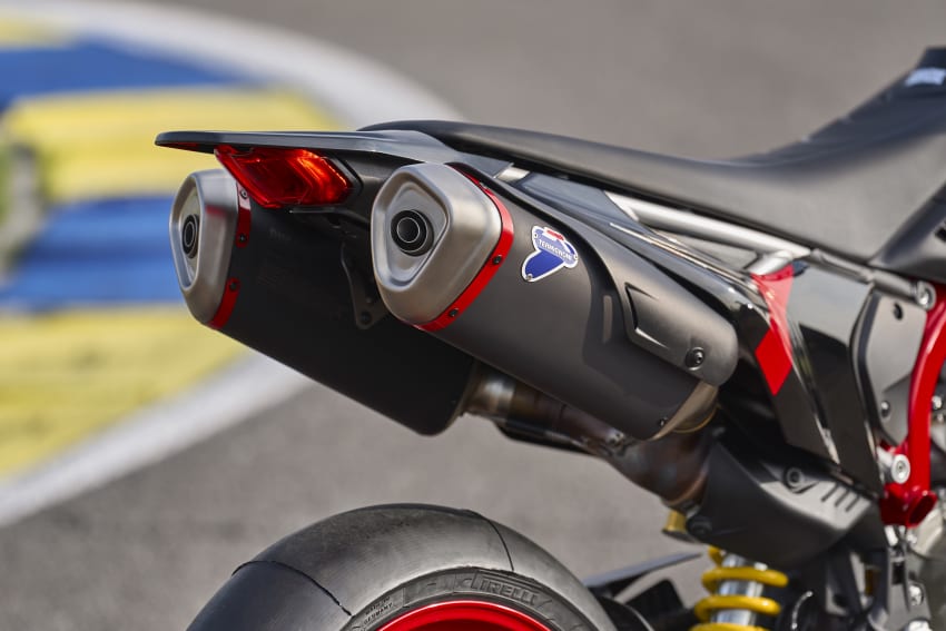 Ducati Hypermotard 698 Mono Nera Termignoni väljalaske detail