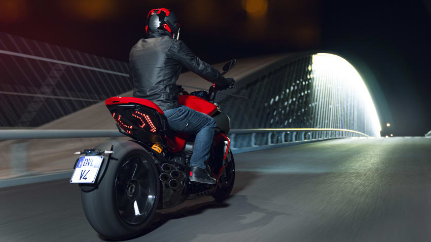 Ducati Diavel V4 galeriipilt 9