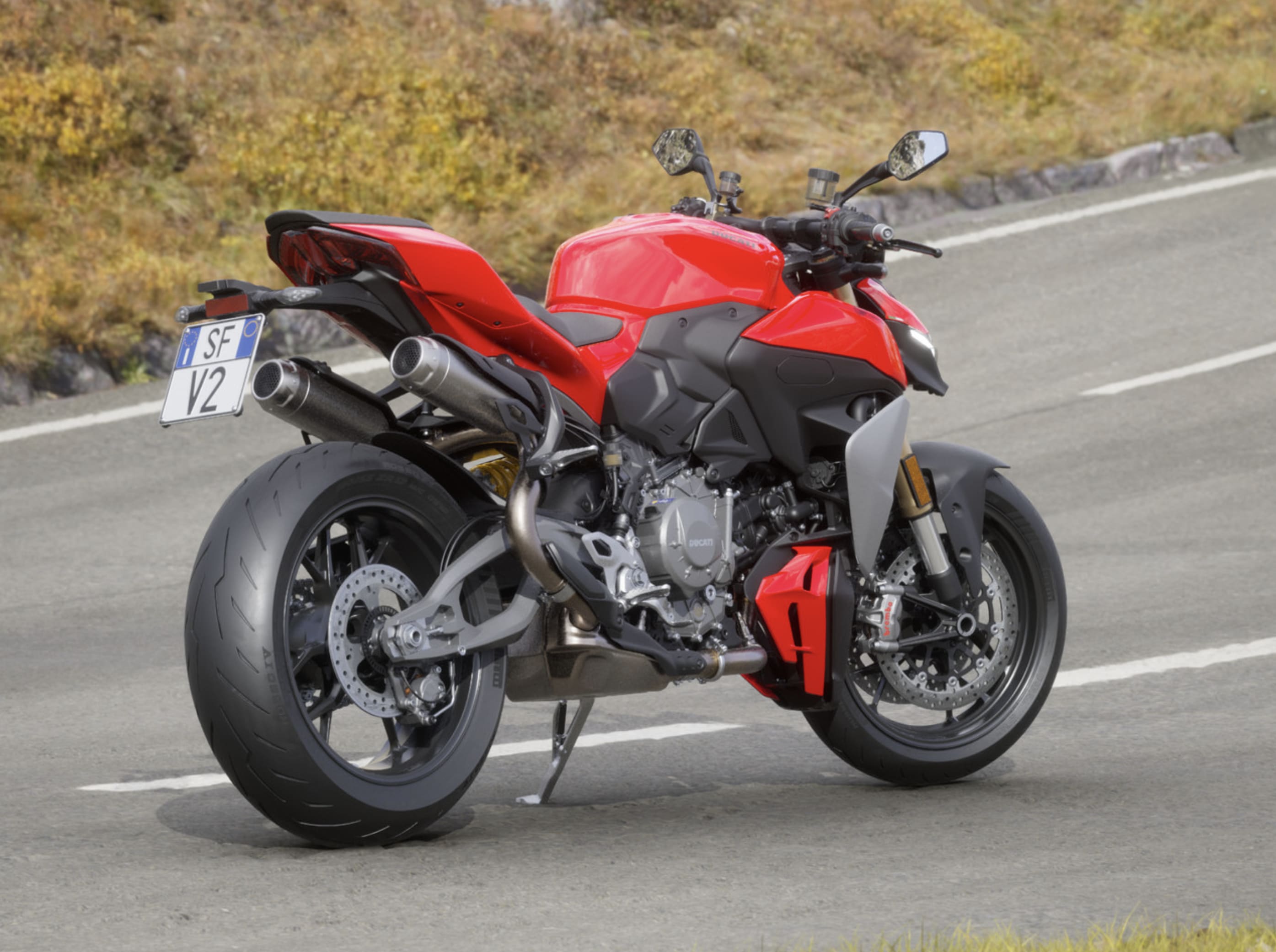 Ducati Streetfighter V2 galeriipilt 5