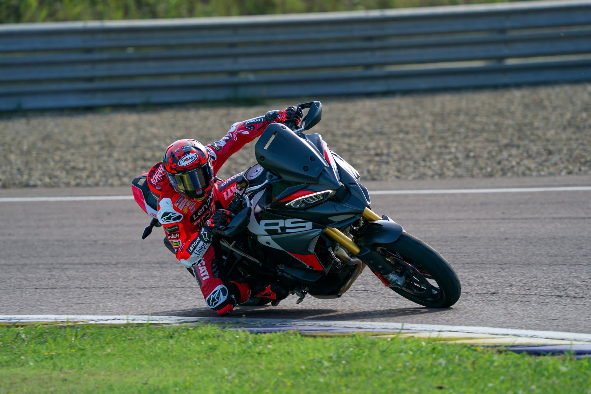 Ducati Multistrada V4 RS galeriipilt 13