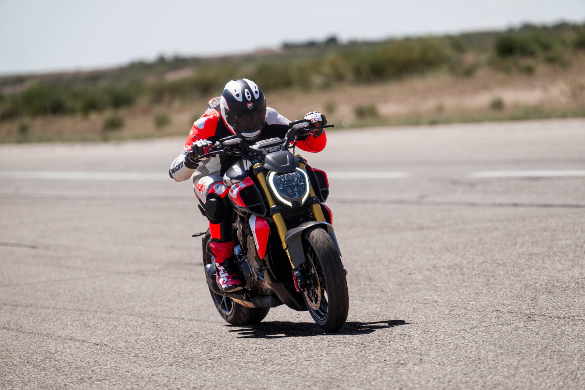 Ducati Diavel V4 RS galeriipilt 4