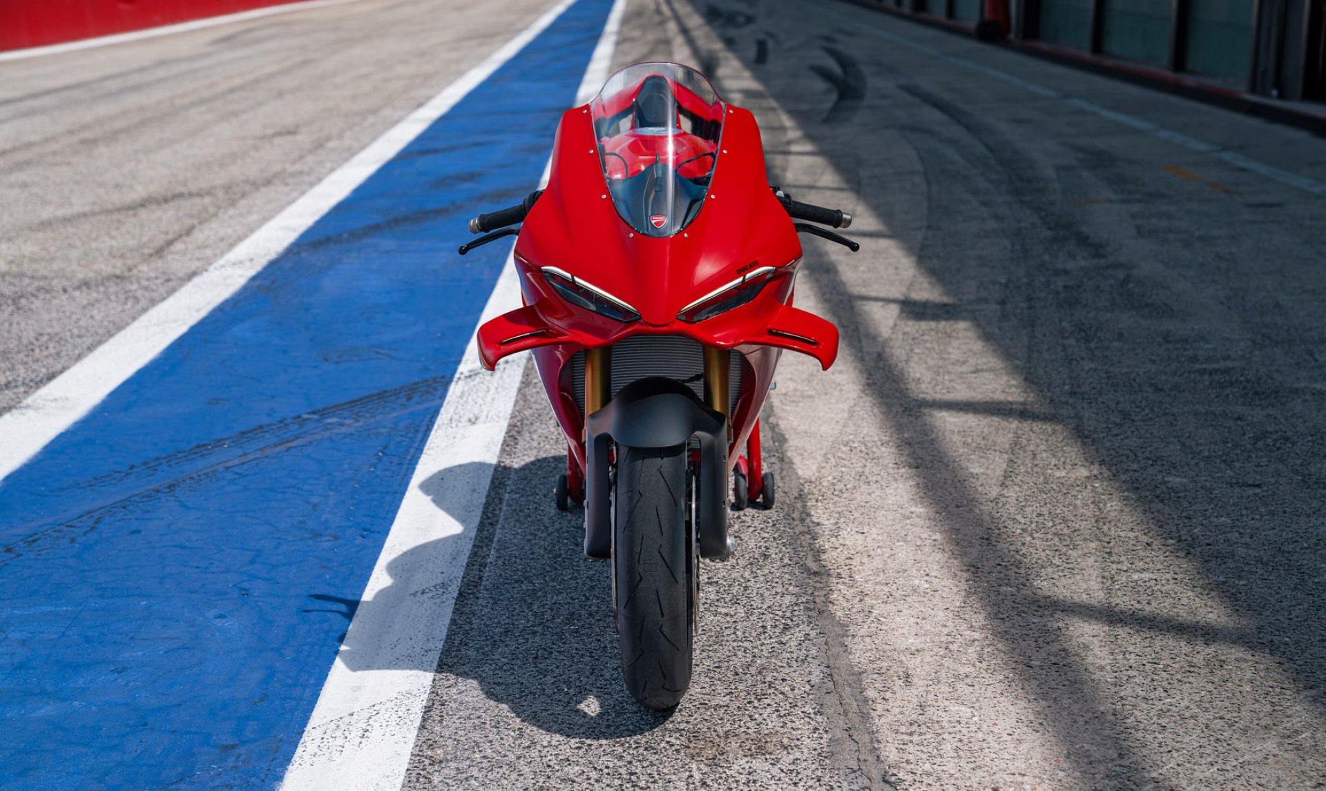 Ducati Panigale V4 S galeriipilt 7