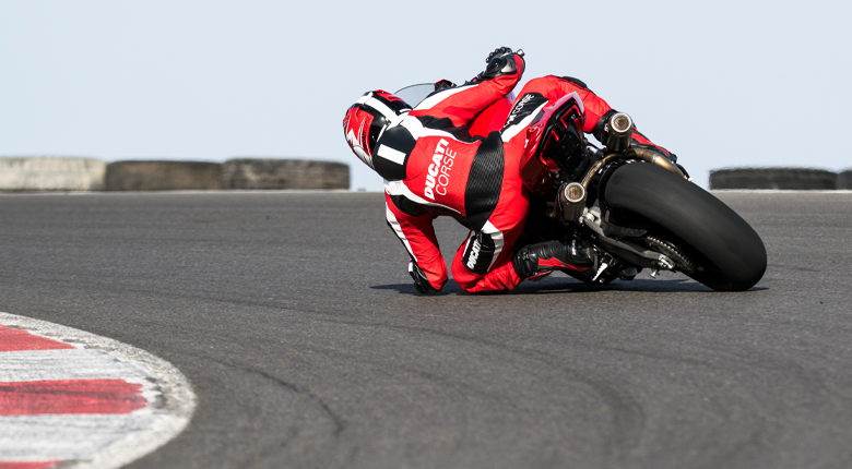 Ducati Panigale V2 S galeriipilt 2