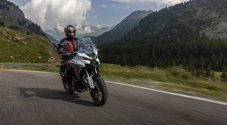 Ducati Multistrada V4 S galeriipilt 7