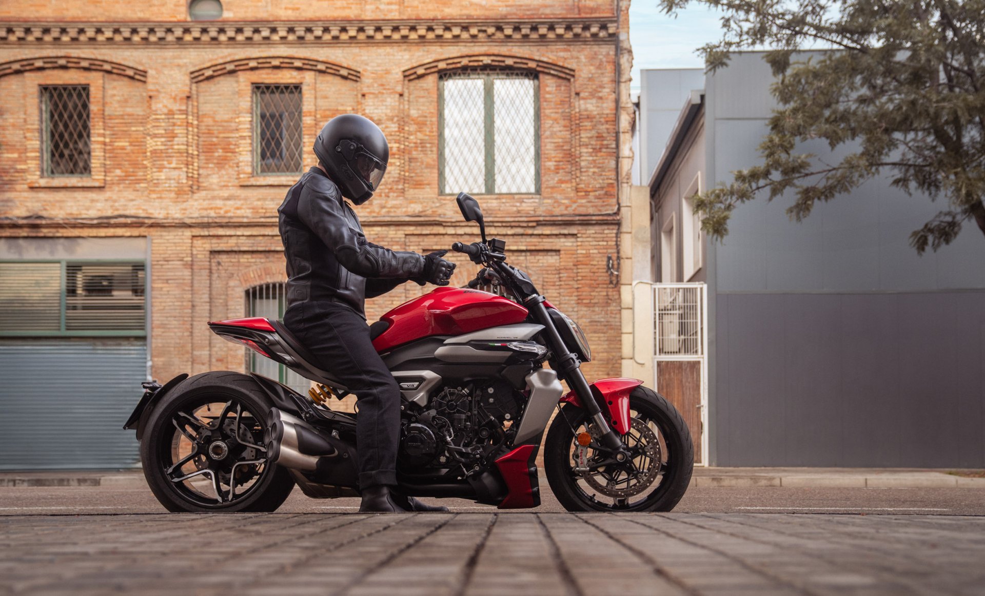 Ducati XDiavel V4 galeriipilt 5