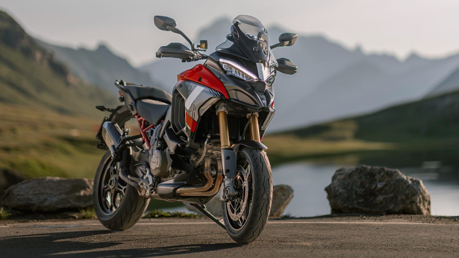 Ducati Multistrada V4 Pikes Peak galeriipilt 1